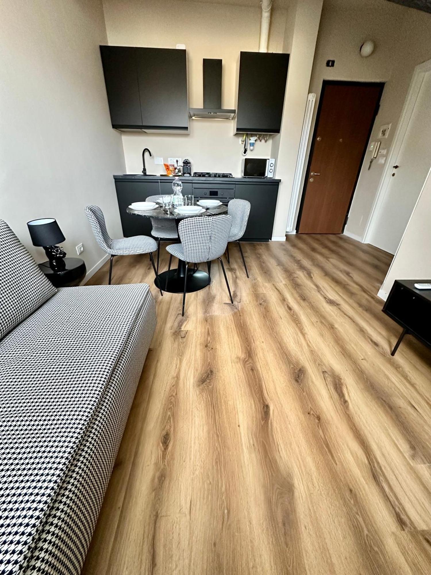 Casa Valprato Apartment ตูริน ภายนอก รูปภาพ